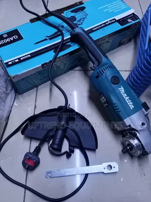 Heavy Duty Makita Angle Grinder 9 Inch