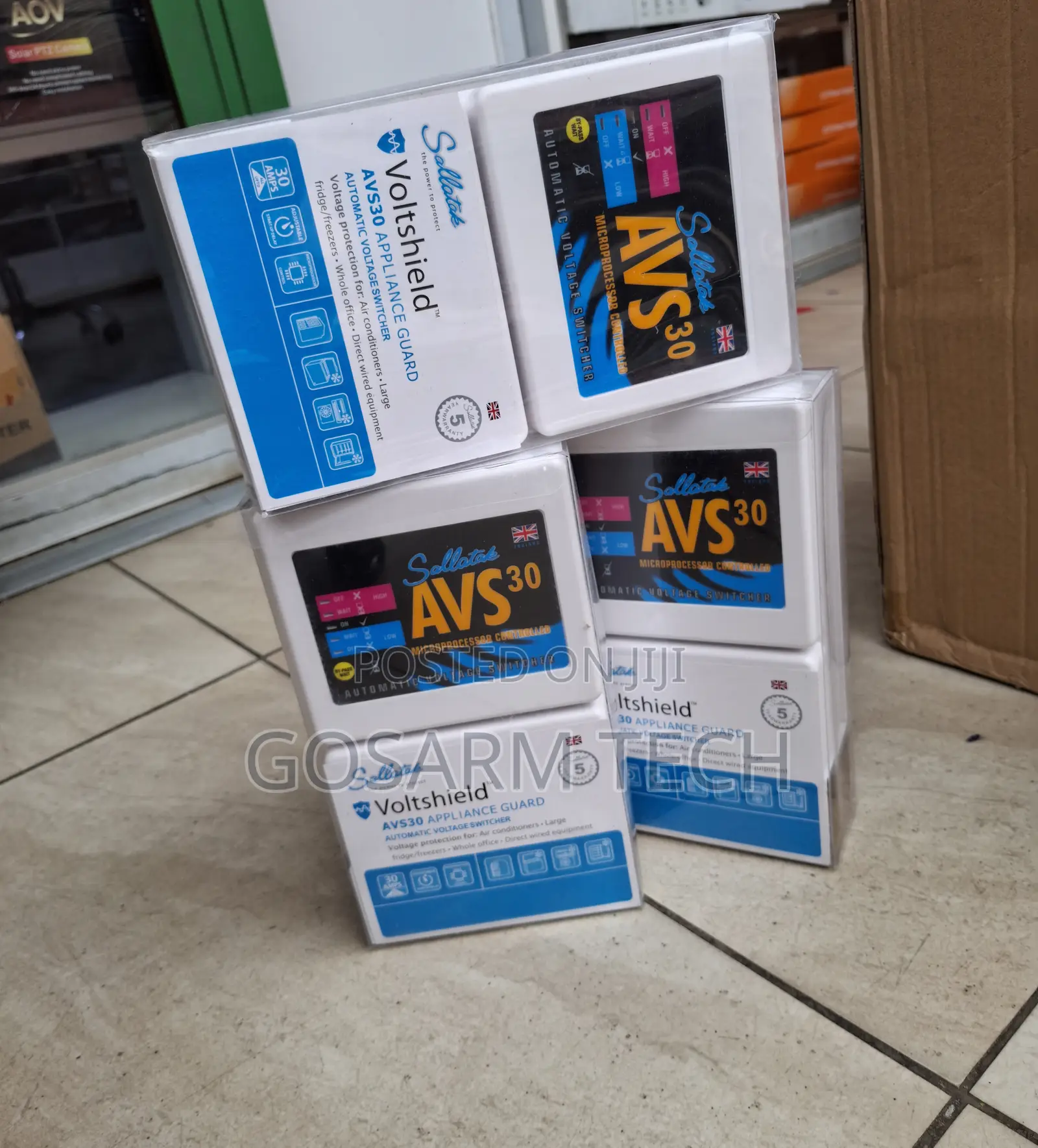 Sollatek AVS30 30A Automatic Voltage Switcher – Heavy Duty AVS30