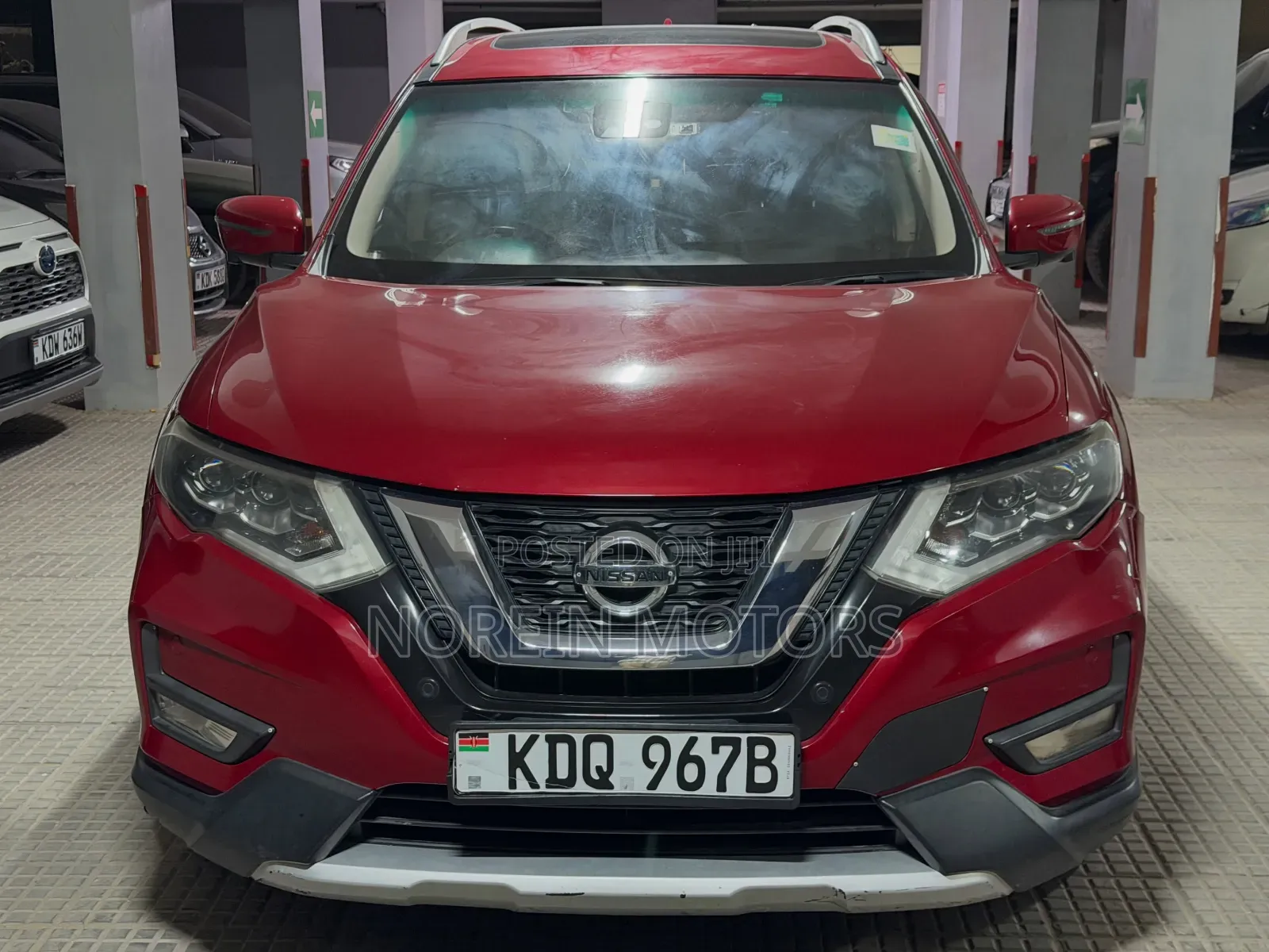 Nissan X-Trail 2.0 Petrol AWD 2016 Red