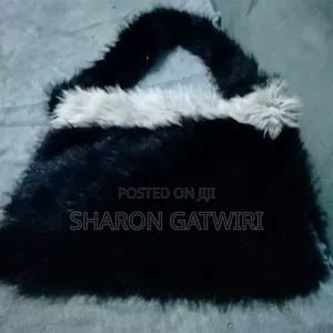 Smart Bags for Ladies