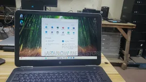 Laptop HP Pavilion 15 12GB Intel Core i5 HDD 1T