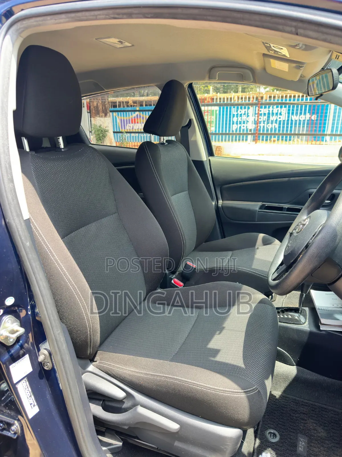 Toyota Vitz 1.5 FWD Hybrid 5dr 2019 Blue
