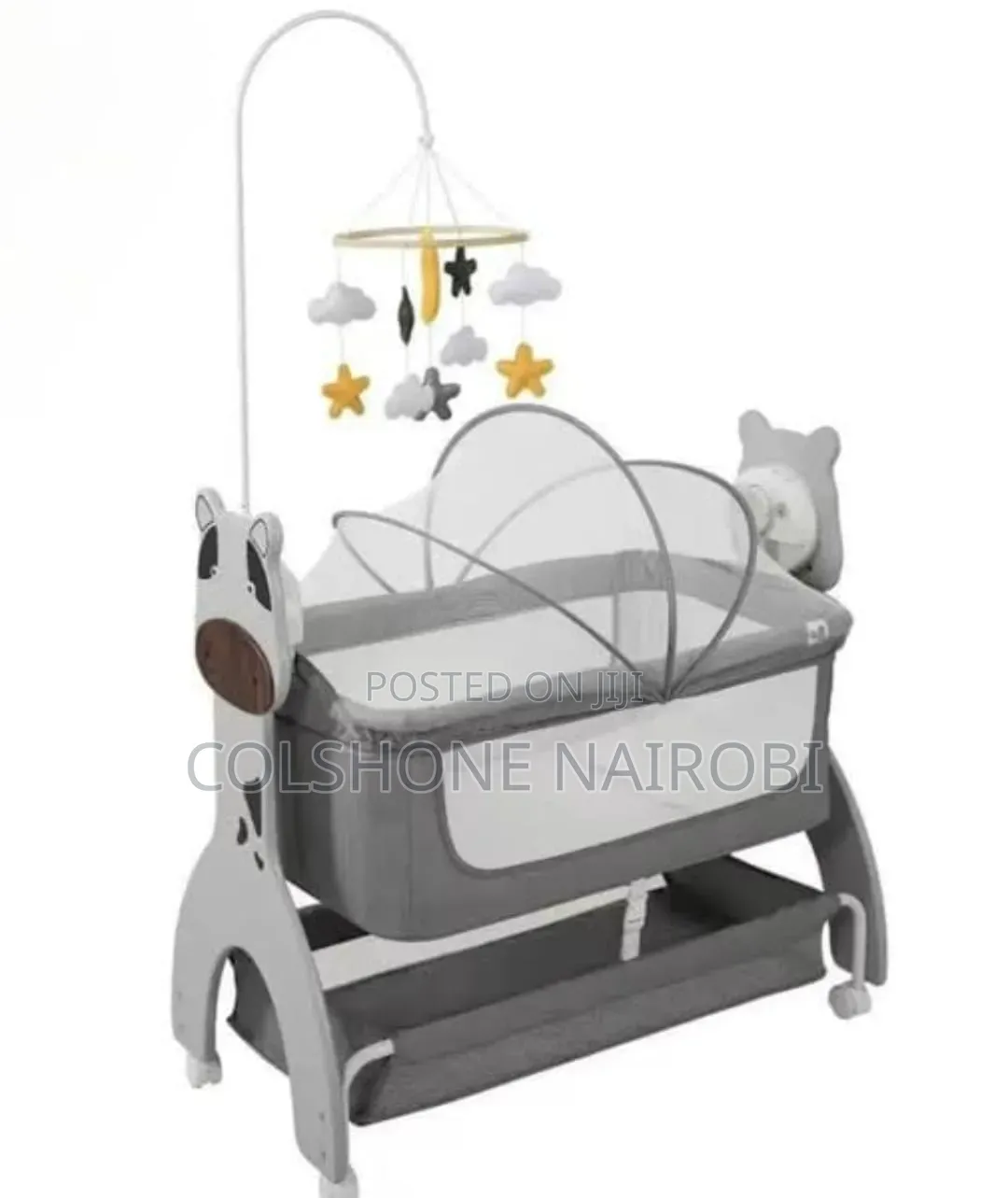 Baby Bassinet With Mosquito Net Canopy, and Lockable Wheels