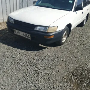 Toyota Corolla 2001 White