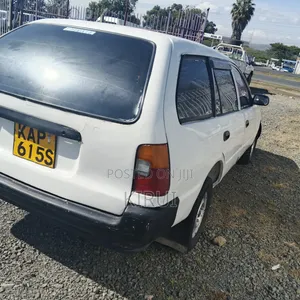 Toyota Corolla 2001 White
