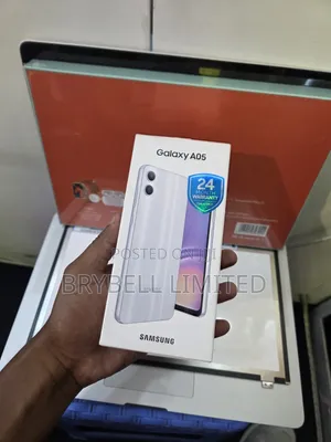 New Samsung Galaxy A05 64 GB Silver