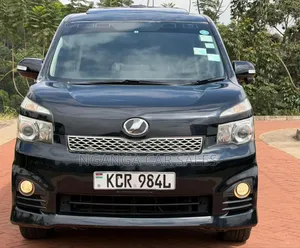 Toyota Voxy 2015 Black