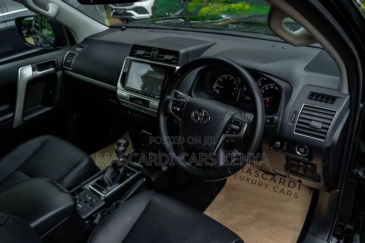 Toyota Land Cruiser Prado 2.7 2020 Black