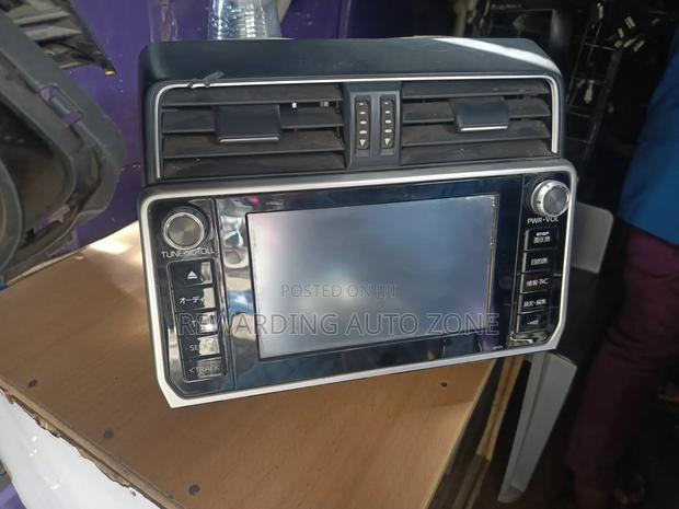 Prado 160 Radio Face - main view