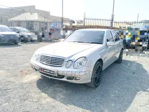Mercedes-Benz E200 2003 Silver