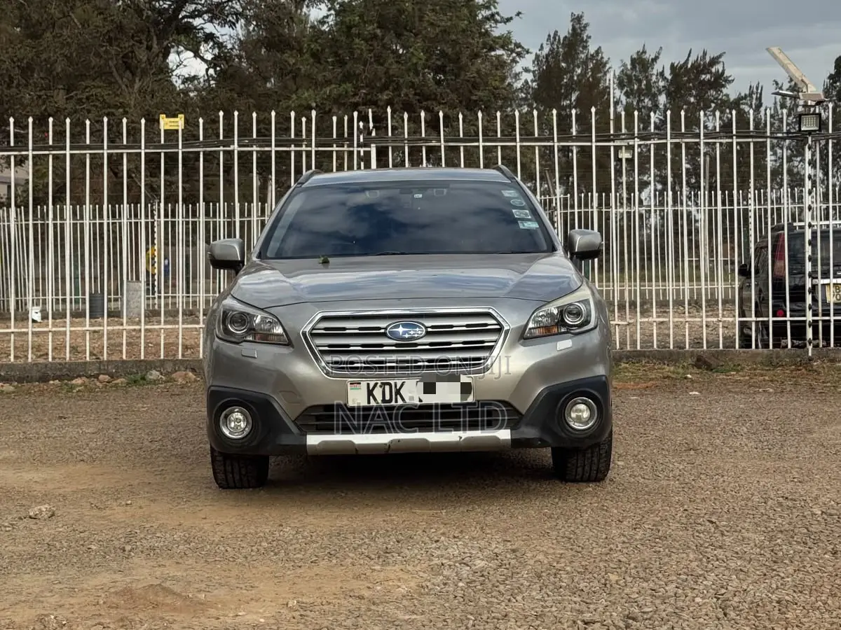 Subaru Outback 2.5i 4dr Wagon AWD (2.5L 4cyl CVT) 2015 Silver