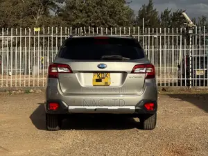 Subaru Outback 2.5i 4dr Wagon AWD (2.5L 4cyl CVT) 2015 Silver