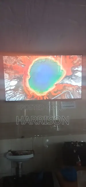 SONY 65 Ultra