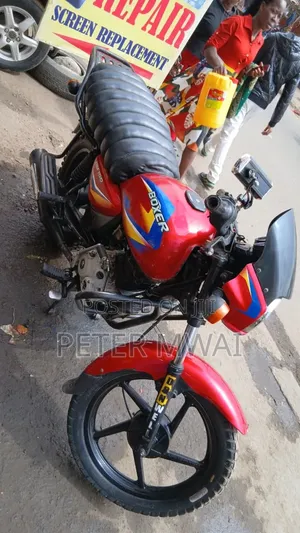 Bajaj Boxer 150 UG 2024 Red