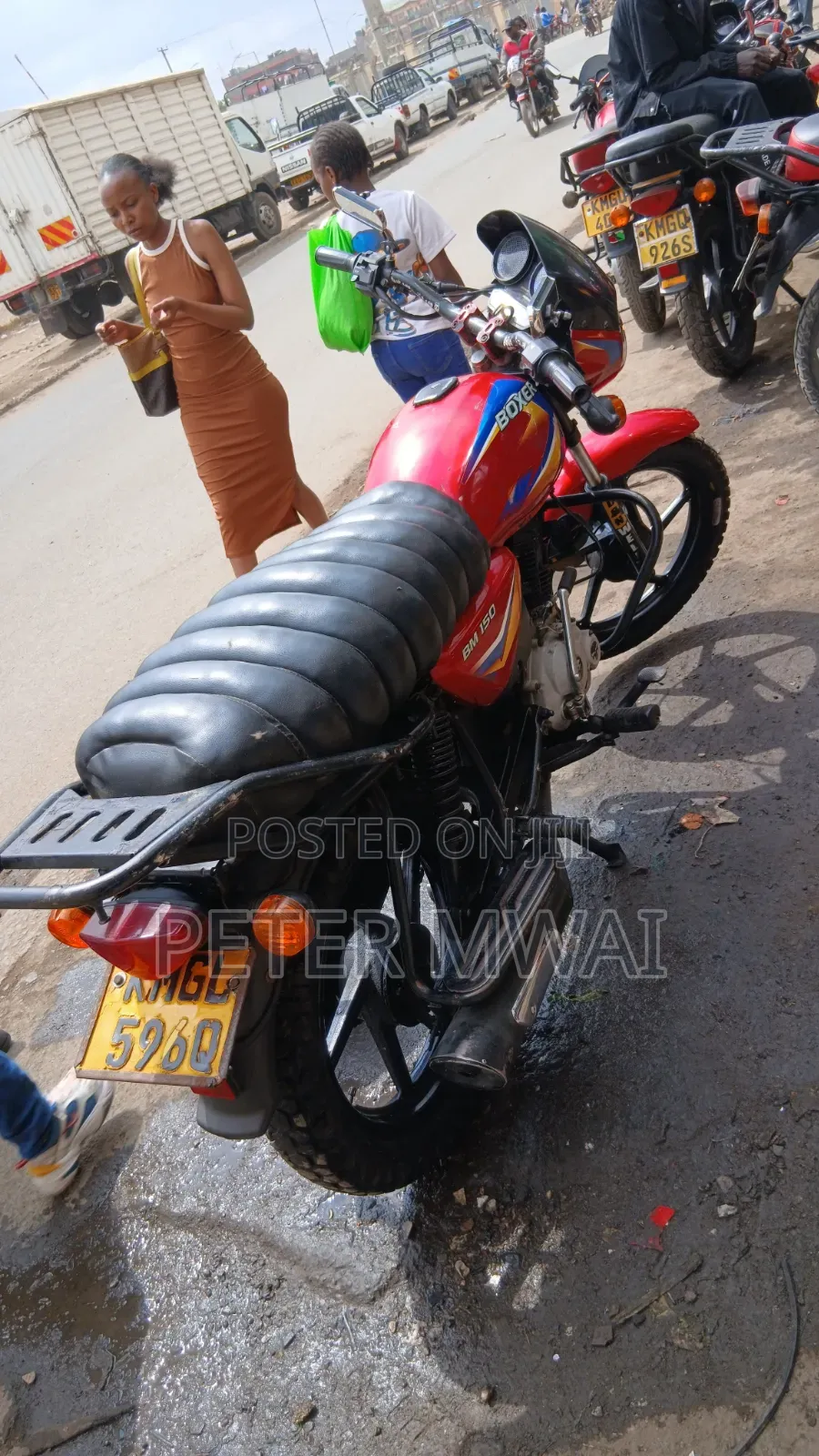 Bajaj Boxer 150 UG 2024 Red