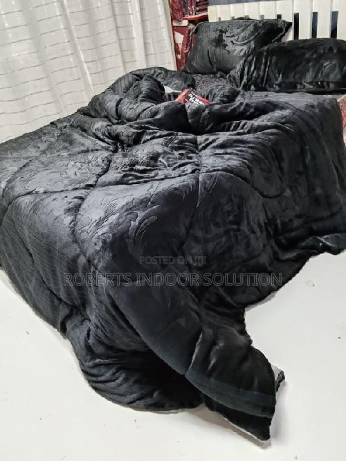 Silky-Smooth Exterior Bedspreads - main view