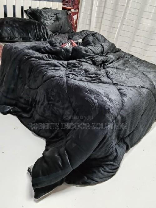 Silky-Smooth Exterior Bedspreads - thumbnail 2
