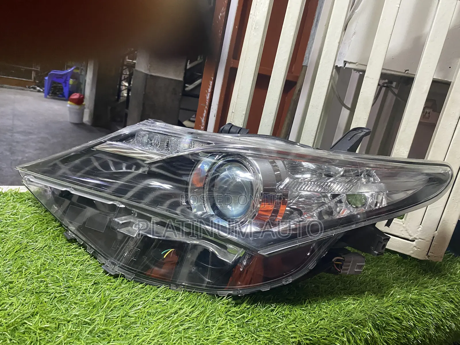 Headlight Auris 2015 Non