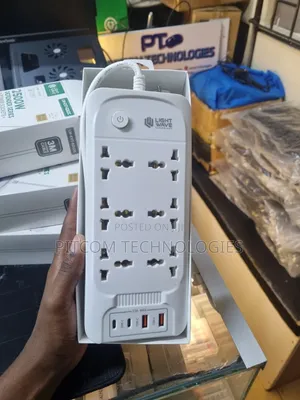 Light Wave 2500W 6 Ways Defender Series Power Extension