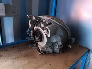 Sienta 2010 Non Xenon Headlight