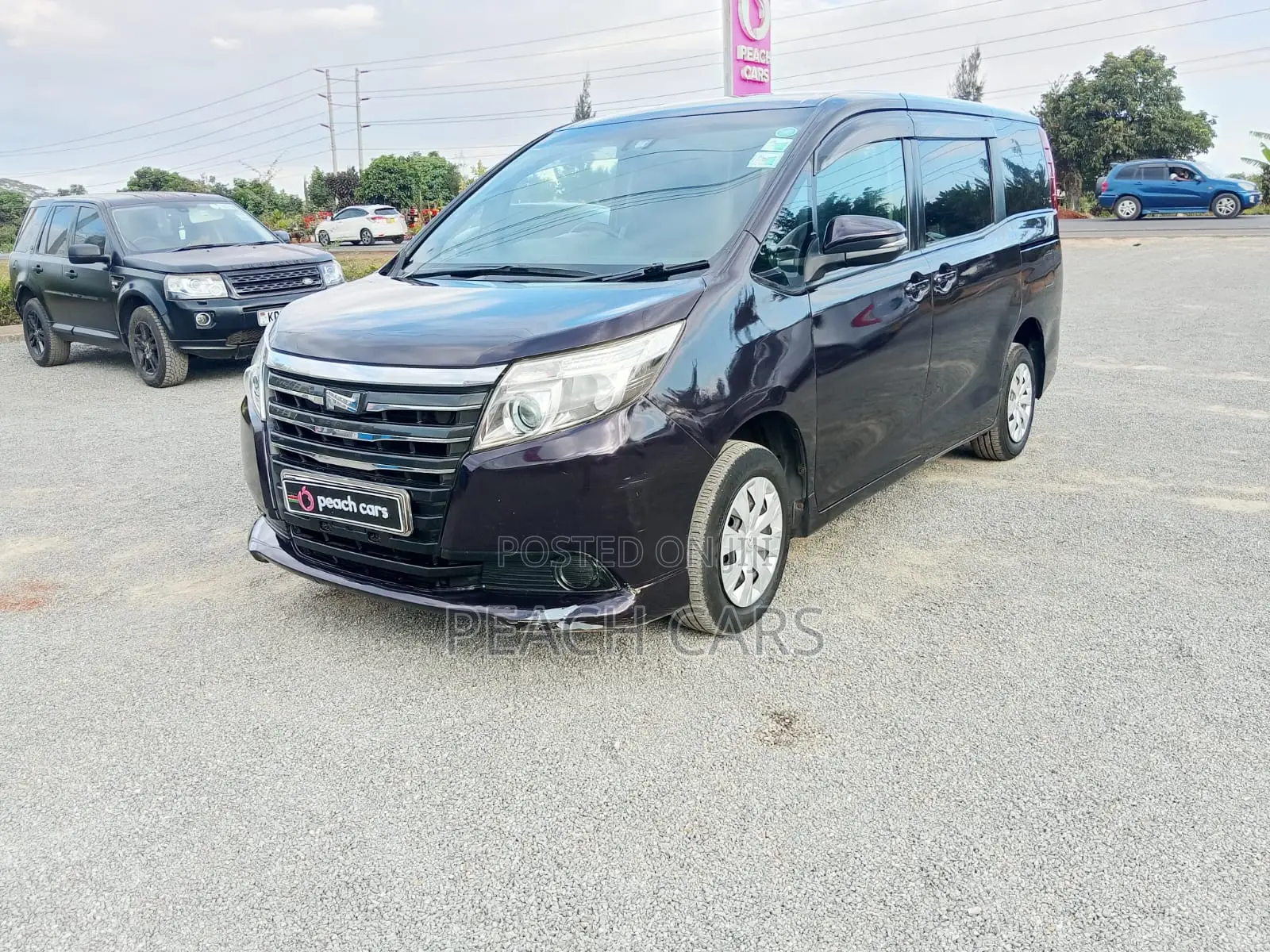 Toyota Noah 2017 Black