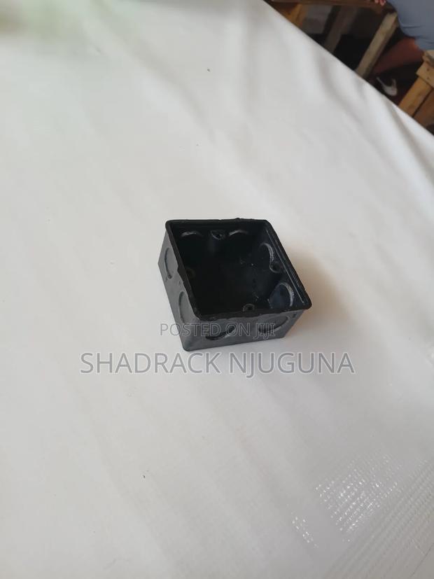 Single and Twin Switch Box