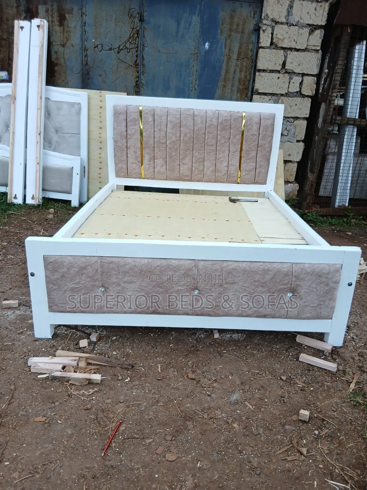 5x6 Beige Channel Mocket Bed: Pay on Delivery