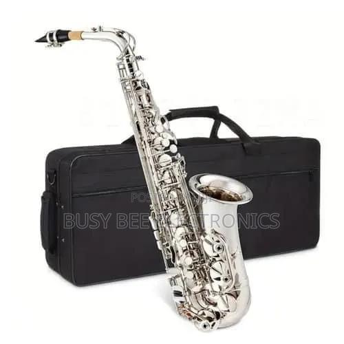 Yamaha-Quality Alto Saxophone With Accessories - Silver