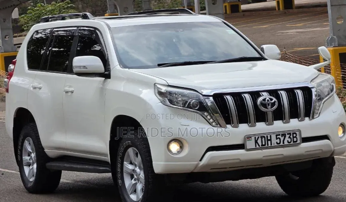 Toyota Land Cruiser Prado 2014 Ivory