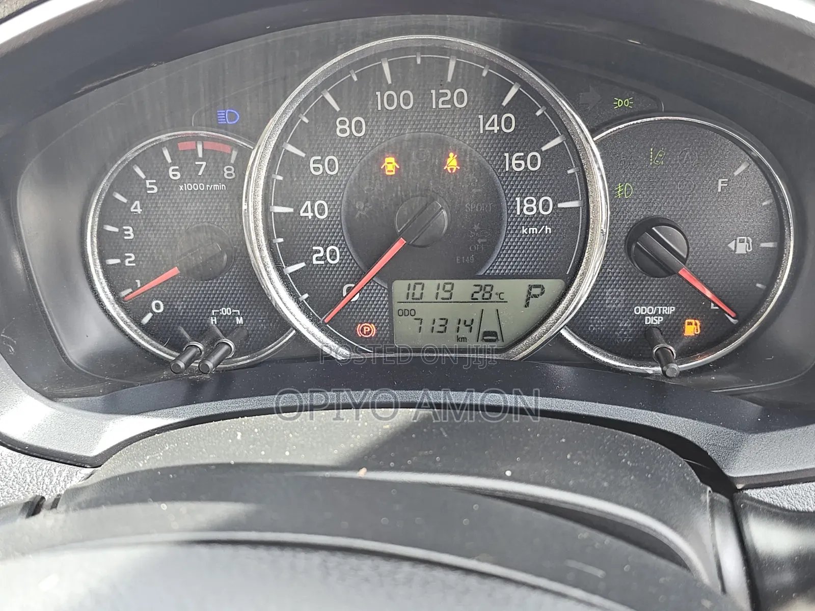 Toyota Corolla Fielder 2019 Silver