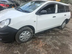 Nissan Advan 2009 White