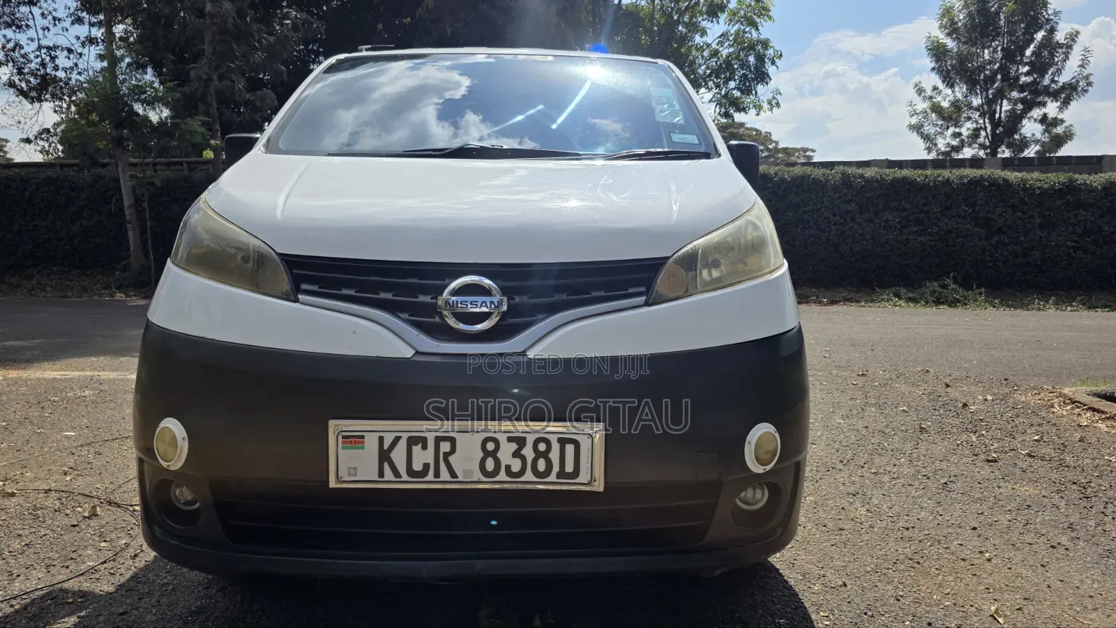 Nissan NV200 2011 White