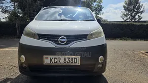 Nissan NV200 2011 White