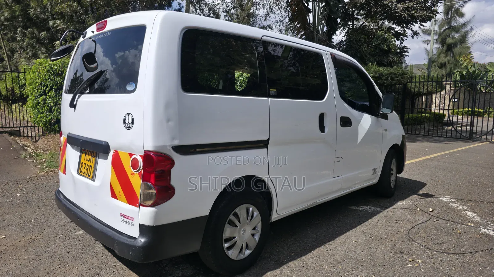 Nissan NV200 2011 White