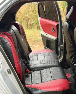 Toyota Vitz 2006 Silver