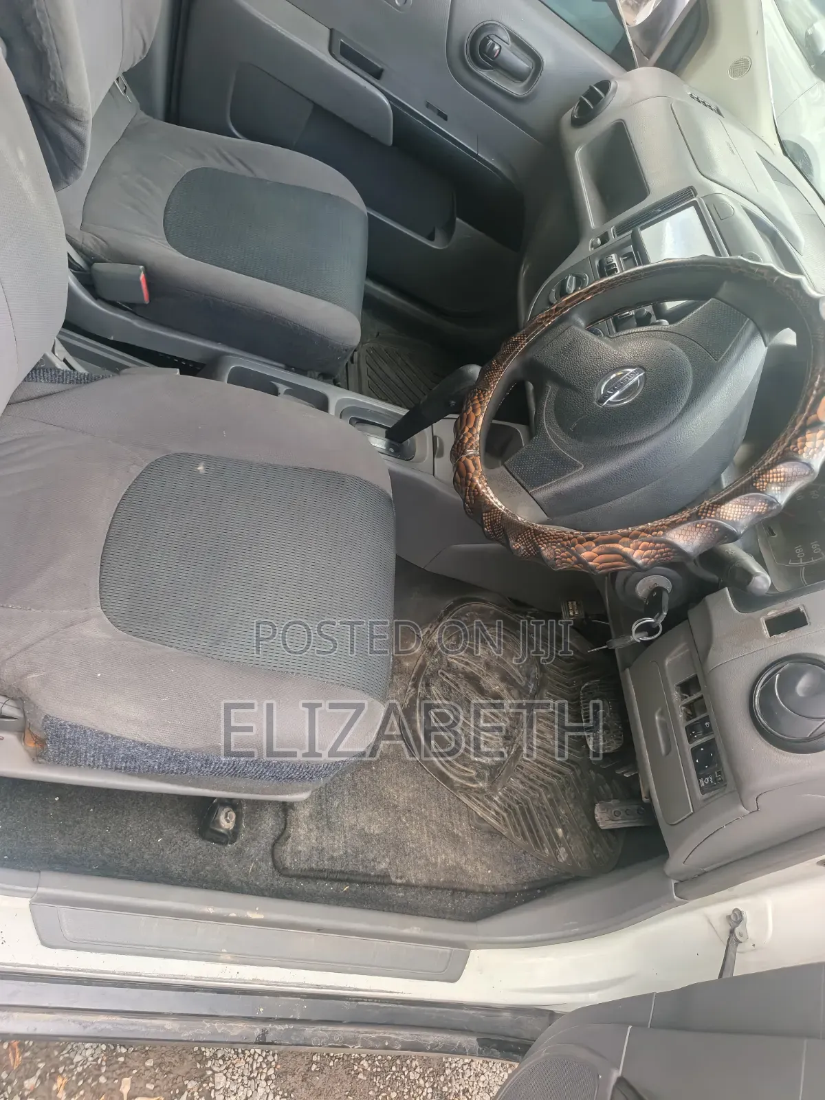 Nissan Advan 2009 White