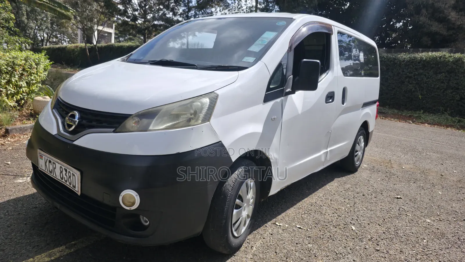 Nissan NV200 2011 White