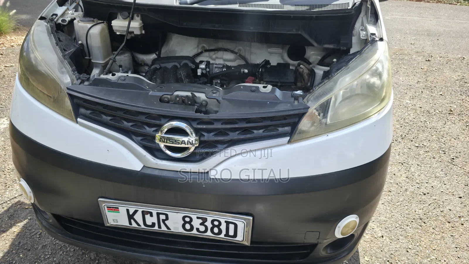 Nissan NV200 2011 White