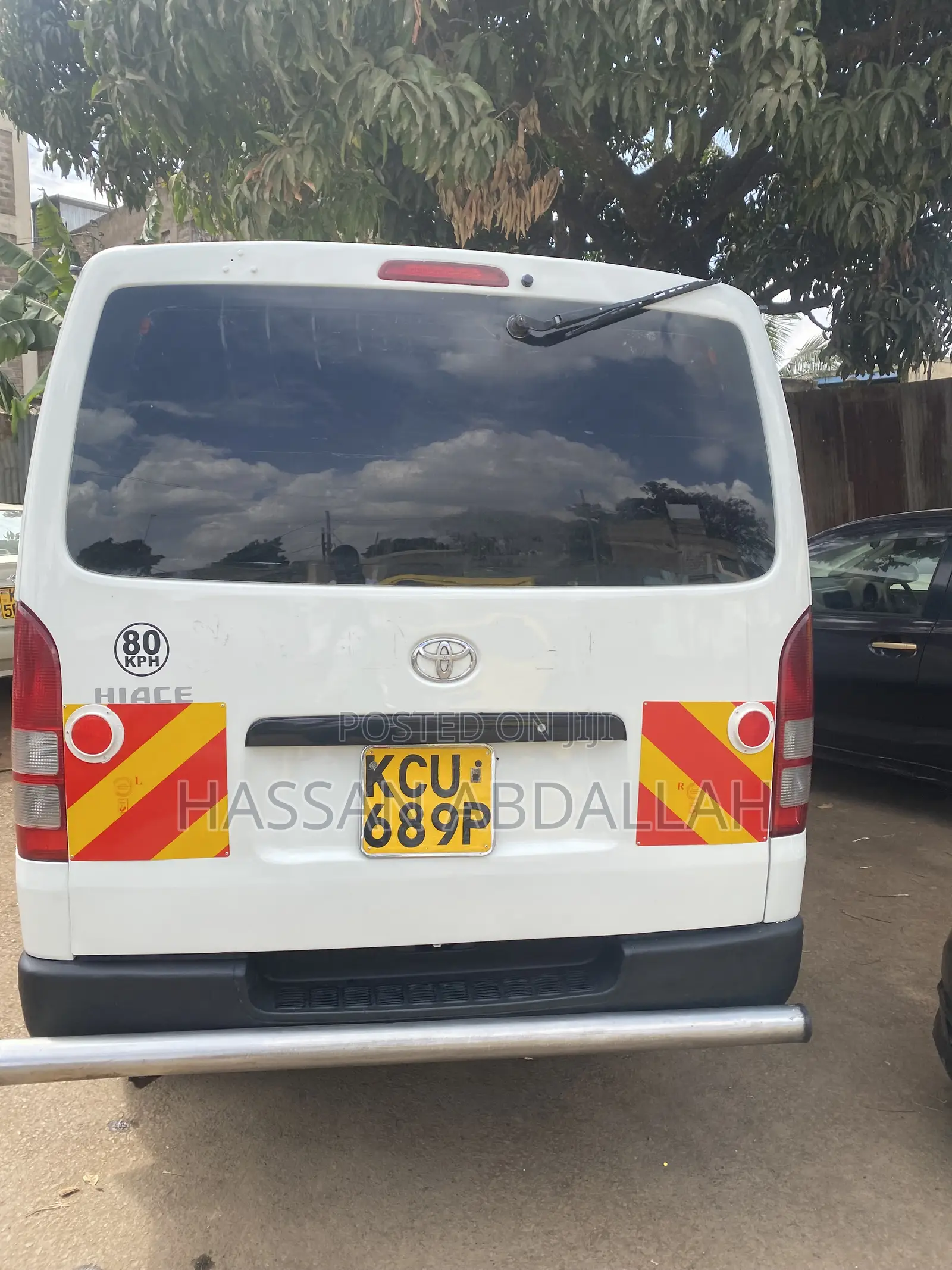 Toyota HiAce 2013 White