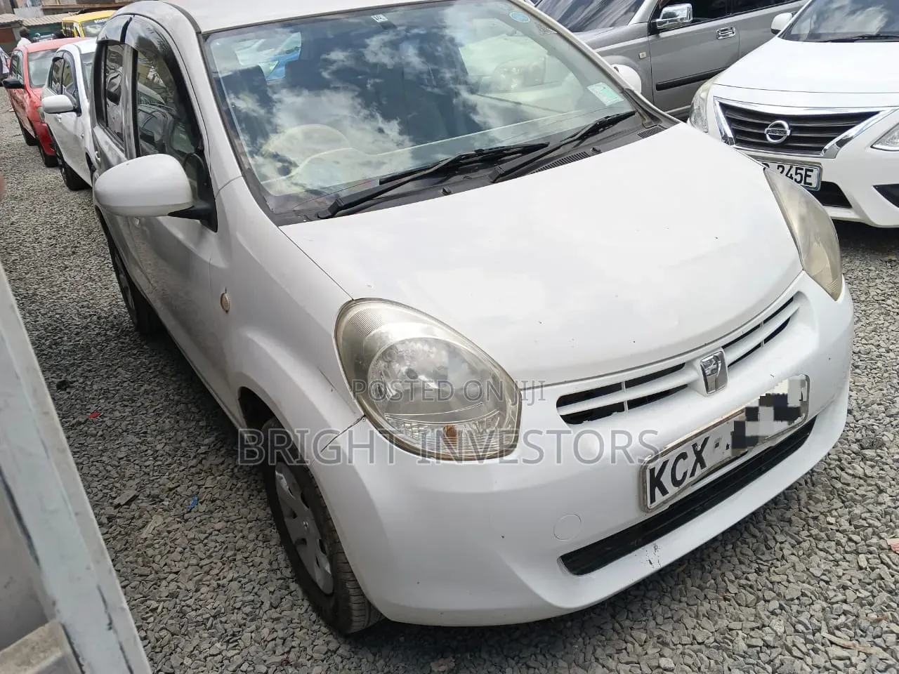 Toyota Passo 2012 White