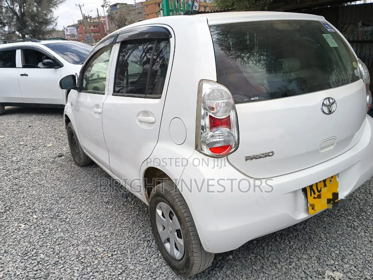 Toyota Passo 2012 White
