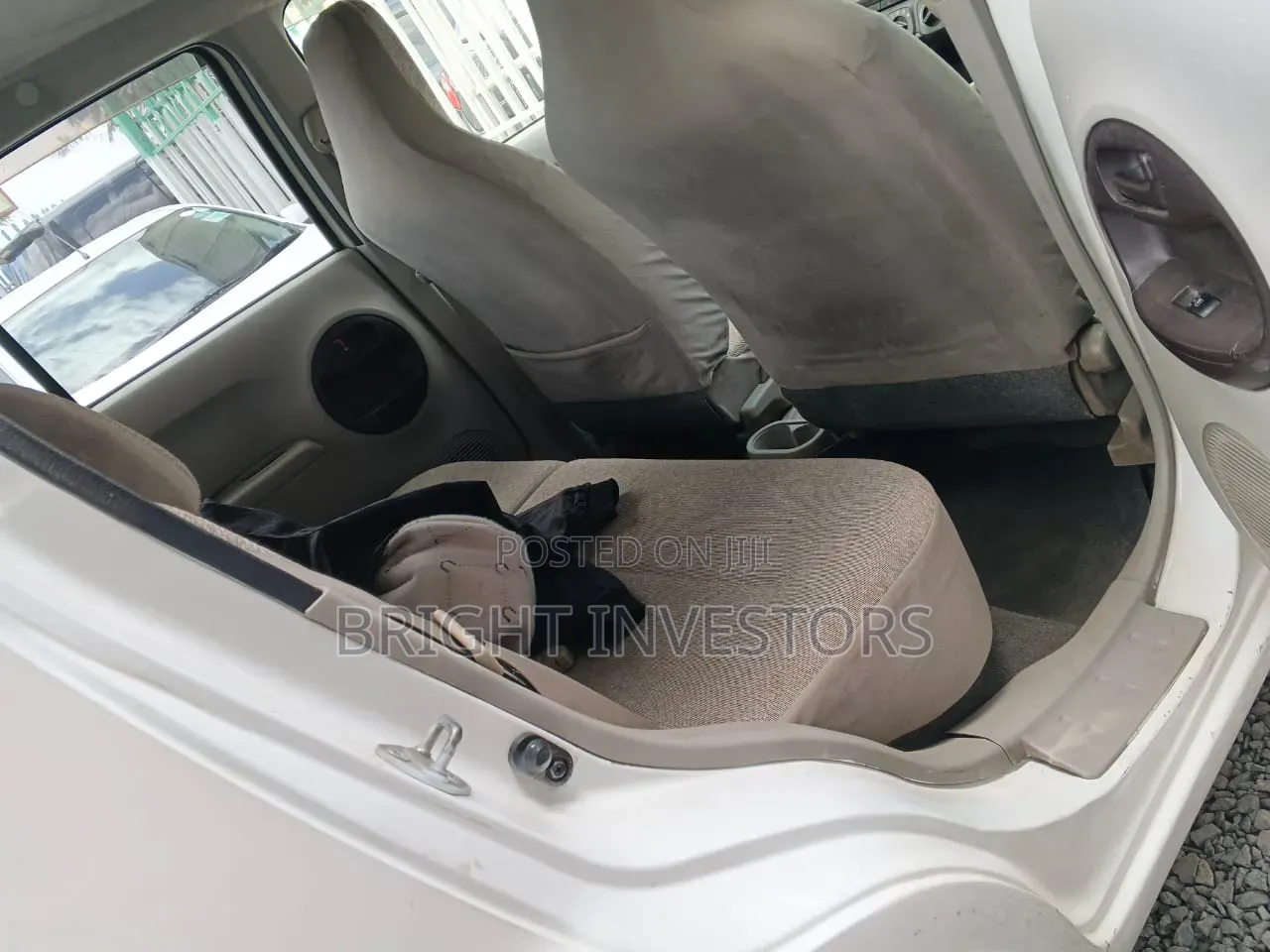 Toyota Passo 2012 White