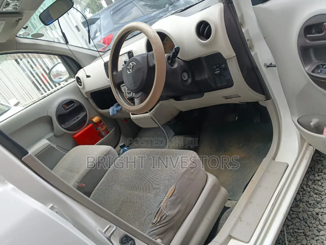 Toyota Passo 2012 White