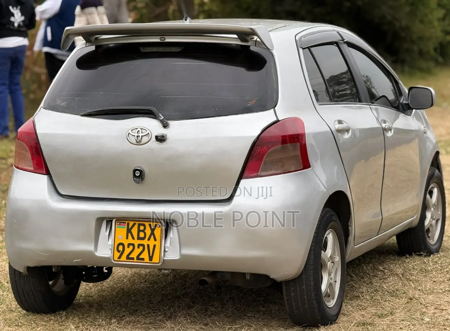 Toyota Vitz 2006 Silver