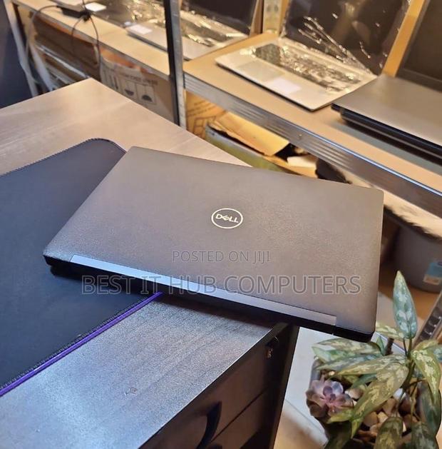 Laptop Dell Latitude 7490 8GB Intel Core i7 SSD 256GB - main view