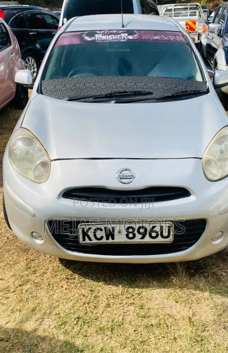 Nissan March 2012 Silver