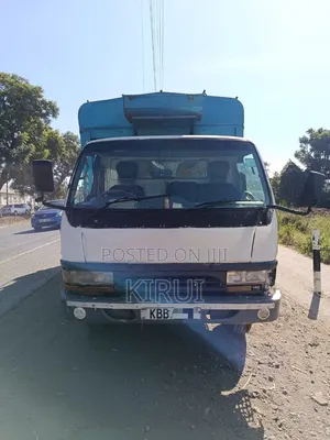 Mitsubishi Canter 4D34 2006 White
