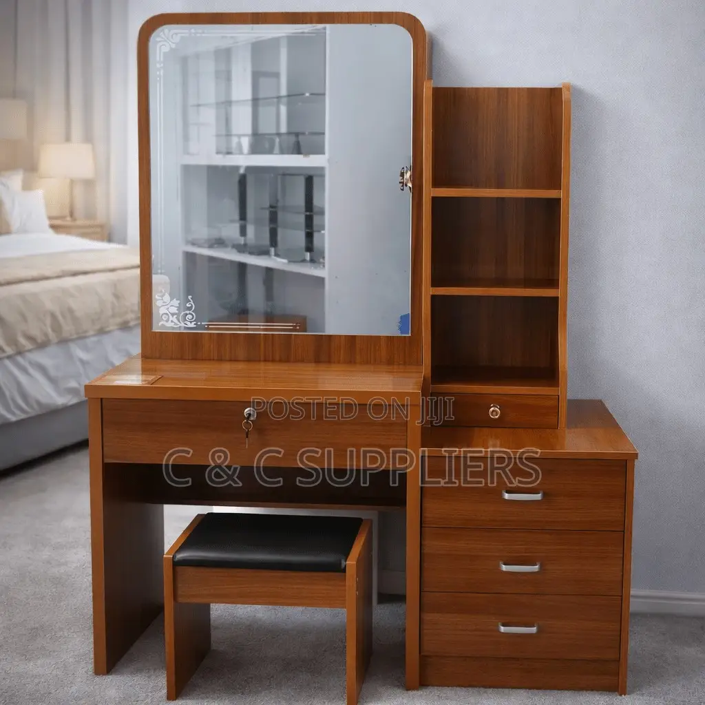 Vanity Makeup Dresser