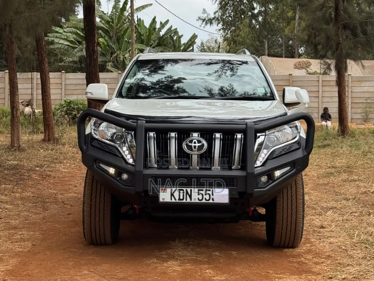 Toyota Land Cruiser Prado 2.8 D-4D 2016 White