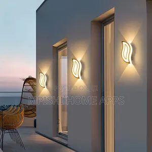 Oval Leaf LED Wall Light